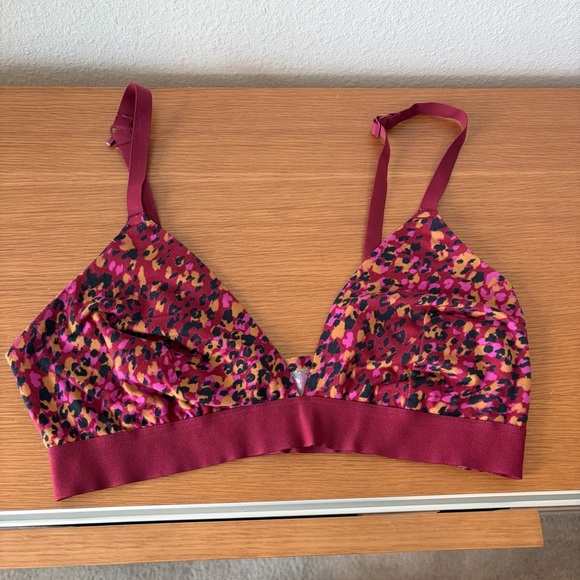 Women’s Athleta Multicolor Leopard Print Bra – Size M - Picture 2 of 4